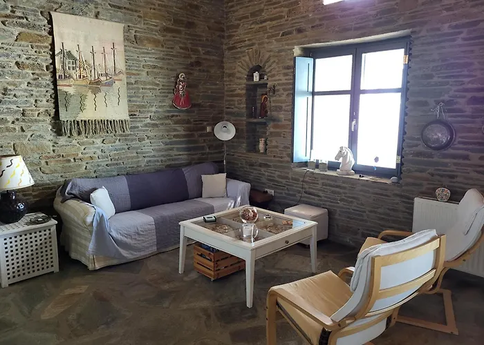 The Stone Lookout * Aprovaton