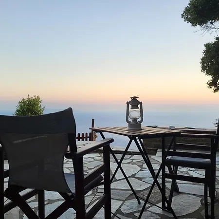 The Stone Lookout Villa *